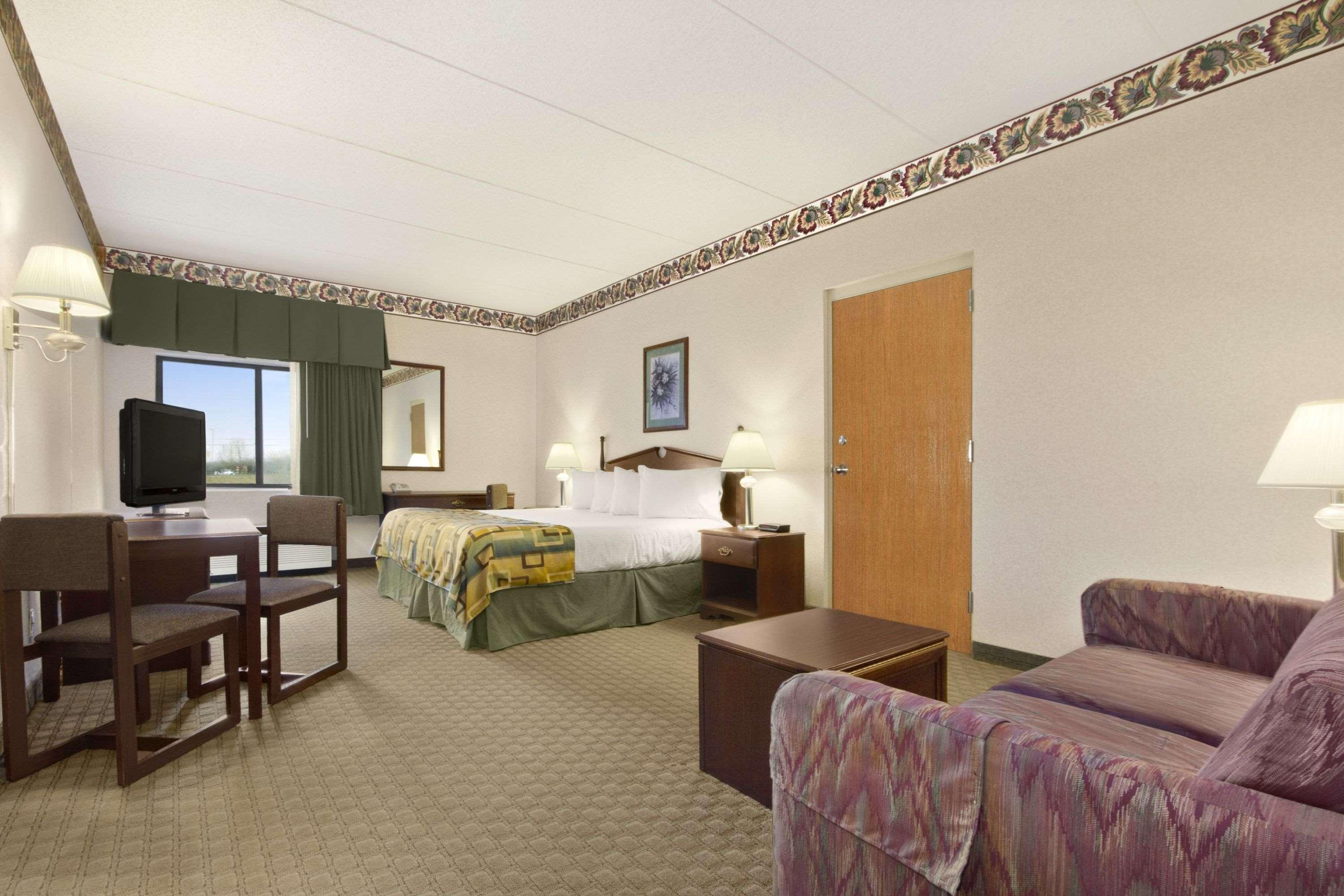 Hotel Baymont By Wyndham