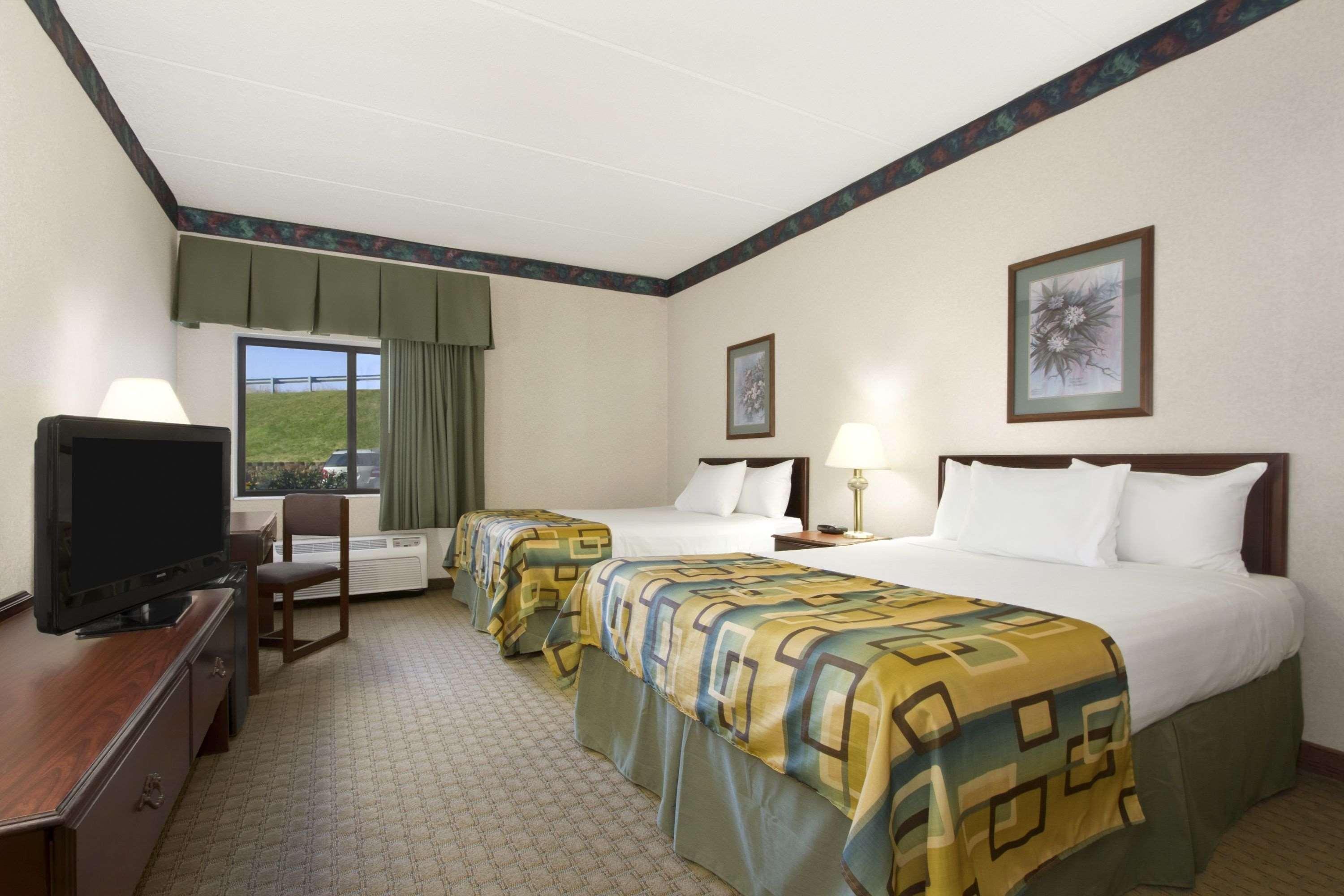Baymont By Wyndham